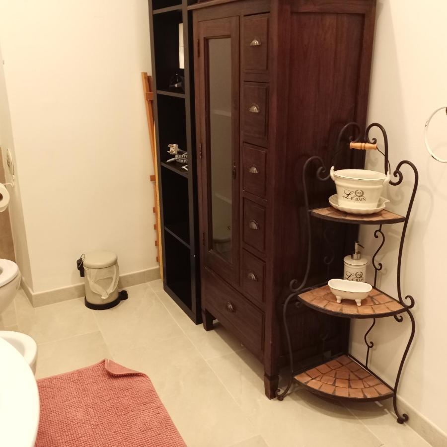 Vila La Corte Di Paola 1 E 2 Janov Exteriér fotografie